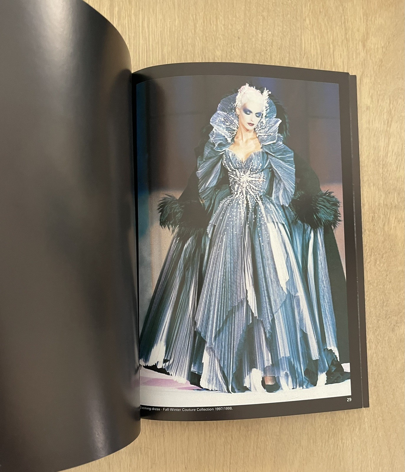 Vintage Thierry Mugler Universe Of Fashion 1997 Rare Couture Catalog Photo Book