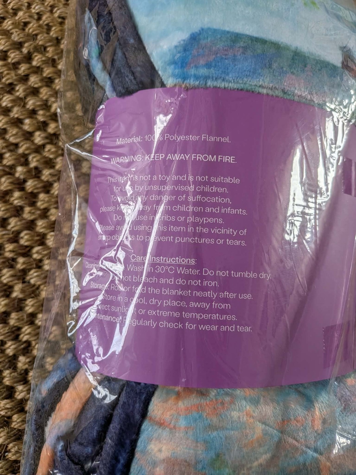 Illumicrate Celestial Night Blanket – 100% Polyester – Multi Coloured – Machine