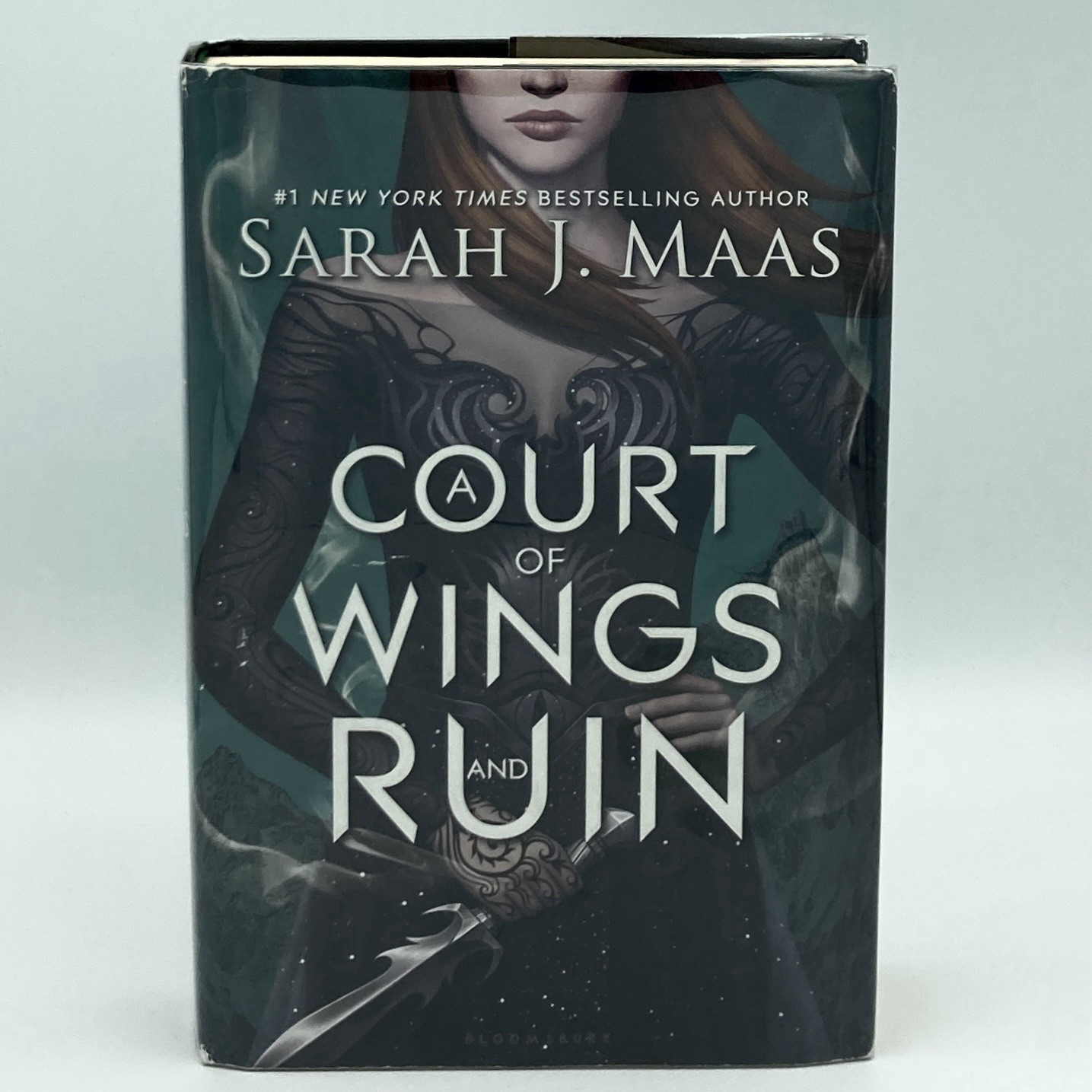 A Court of Wings & Ruin – Sarah J. Maas (Bloomsbury, 2017 / OOP HC) 1st/3rd