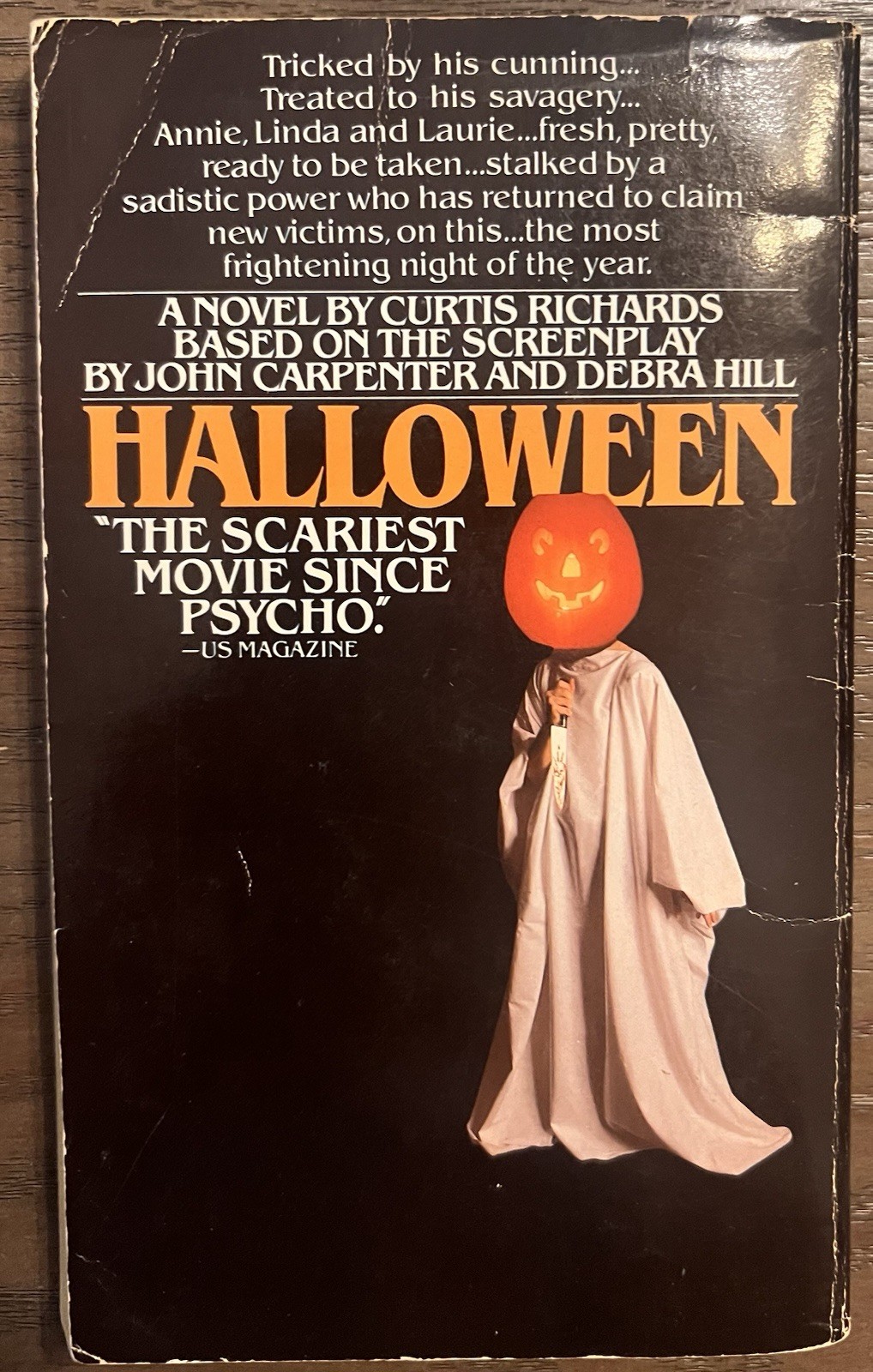 Halloween Movie Novelization by Curtis Richards A Bantam Book 1979 Paperback