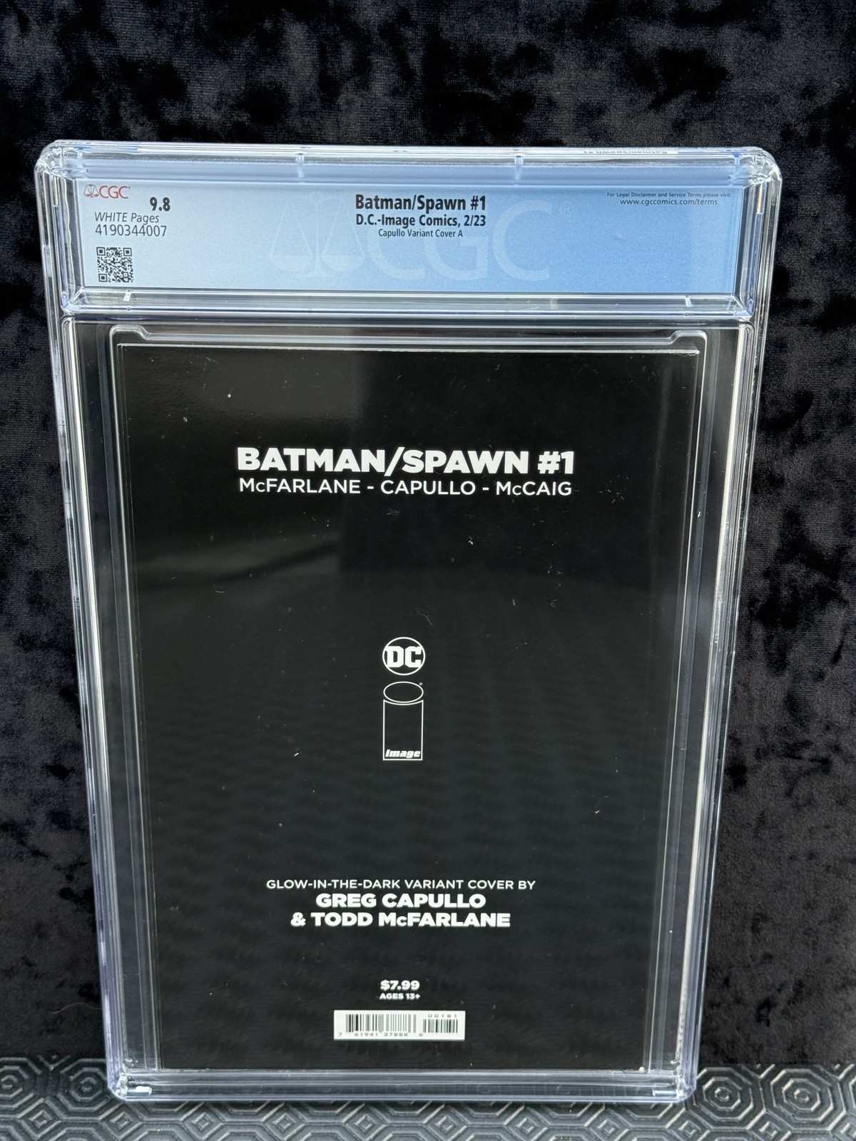 Batman|Spawn #1 Capullo Variant – Glow In The Dark – Virgin Cover – CGC 9.8