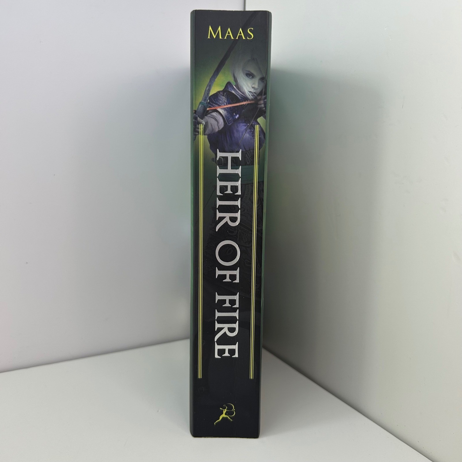 Heir of Fire by Sarah J. Maas Throne of Glass