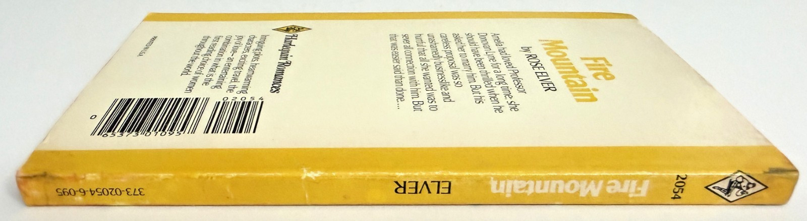 Vintage Harlequin Romance #2054, Fire Mountain by Rose Elver, A584