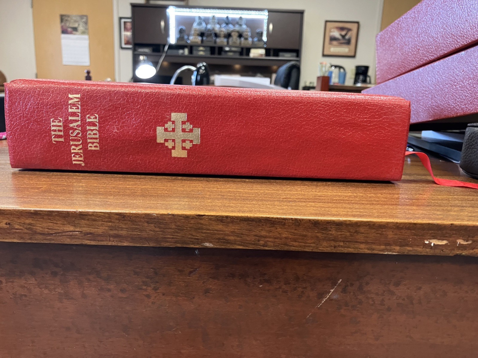 Salvador Dali The Jerusalem Bible Red Leather Bound Illustrated Bible 1970 EUC