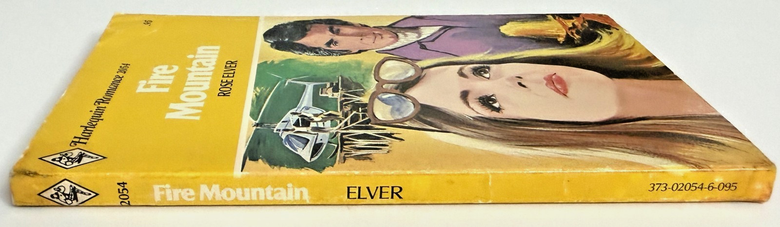 Vintage Harlequin Romance #2054, Fire Mountain by Rose Elver, A584