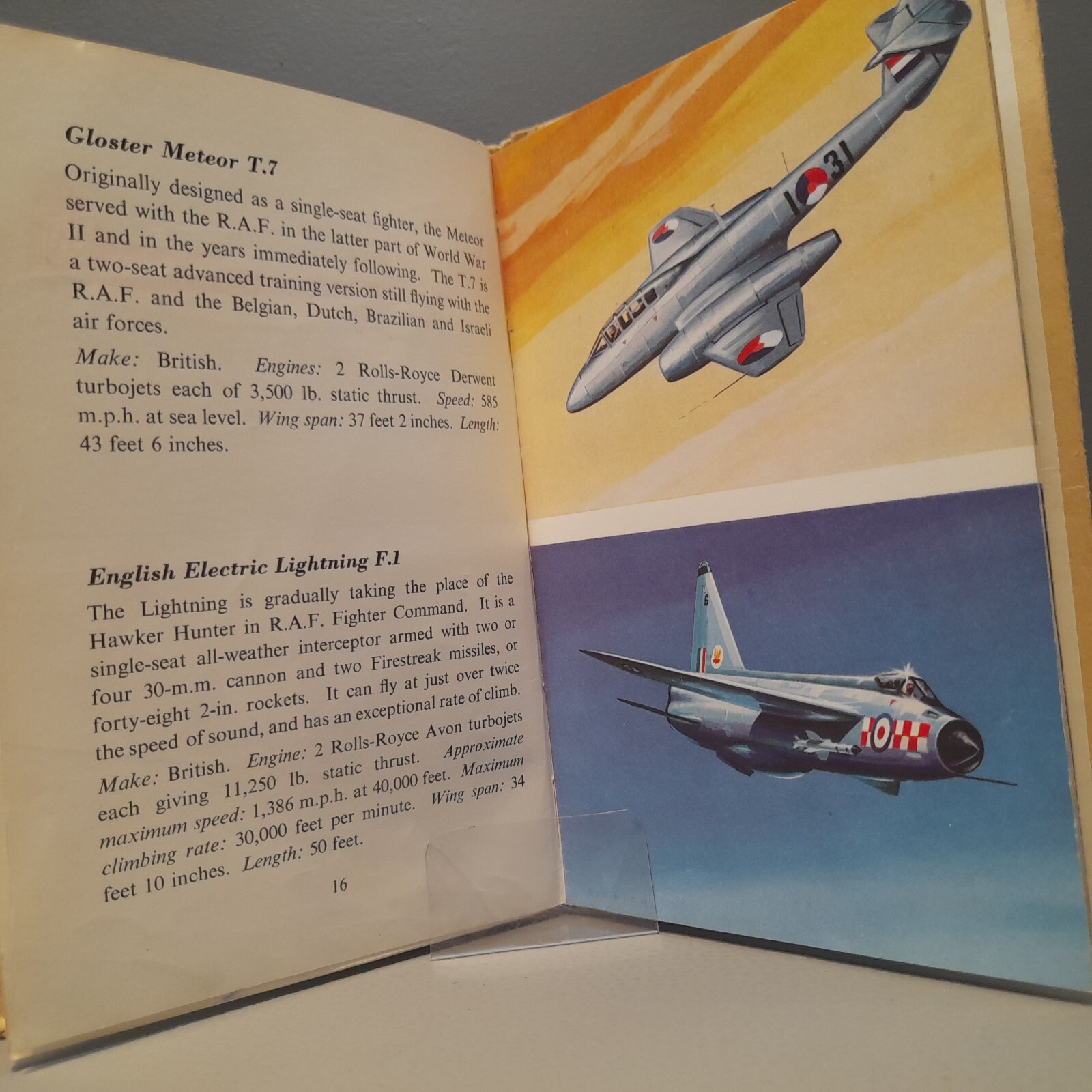 Vintage Aircraft Book Ladybird Series 584 1964 1st Edition