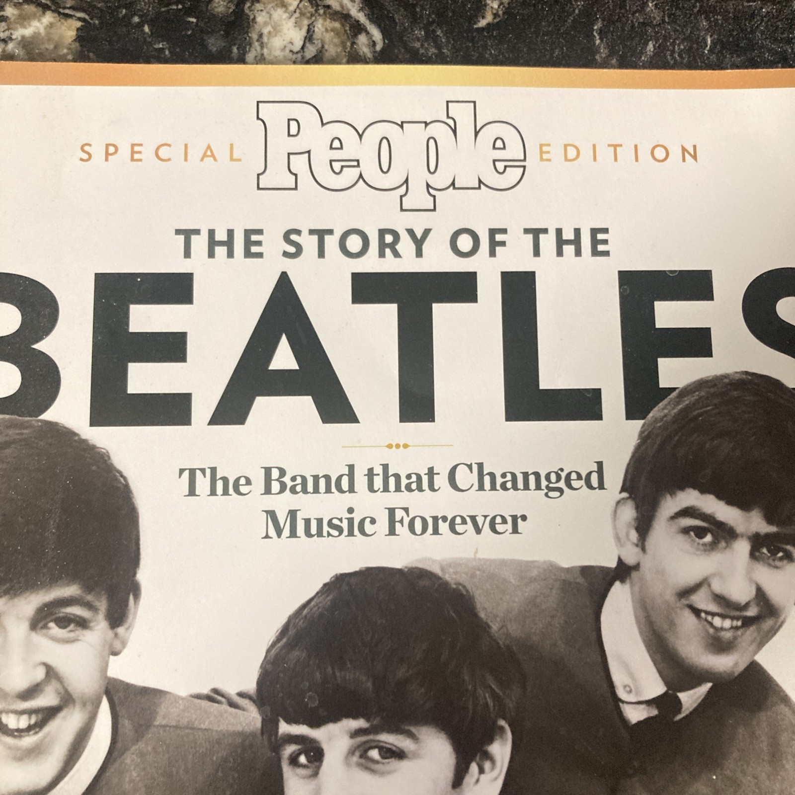 People Magazine Special Edition The Story of The Beatles (2021)