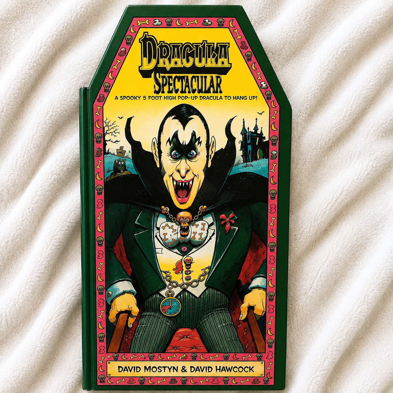 Dracula Spectacular UK 5 Foot Pop Up Book Mostyn Hawcock Tango Horror Halloween