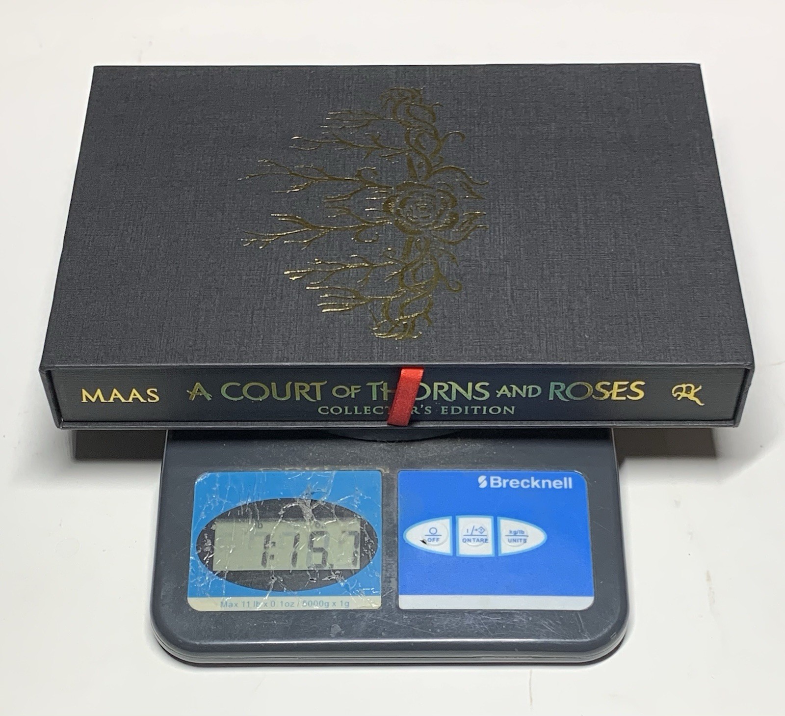 A Court of Thorns & Roses Collectors Edition Sarah J. Maas Slipcase Hardcover