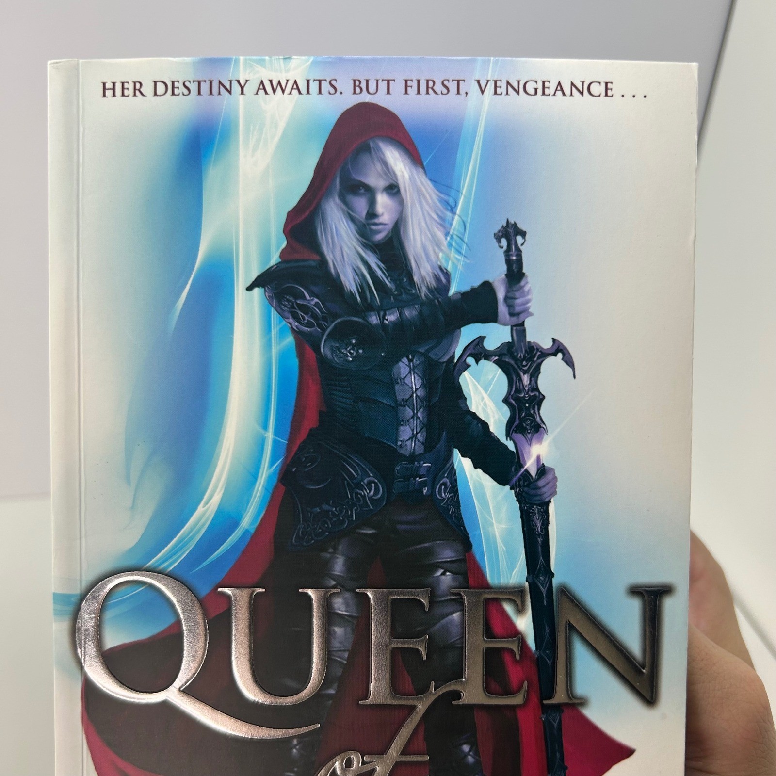 Queen of Shadows UK by Sarah J. Maas Throne of Glass
