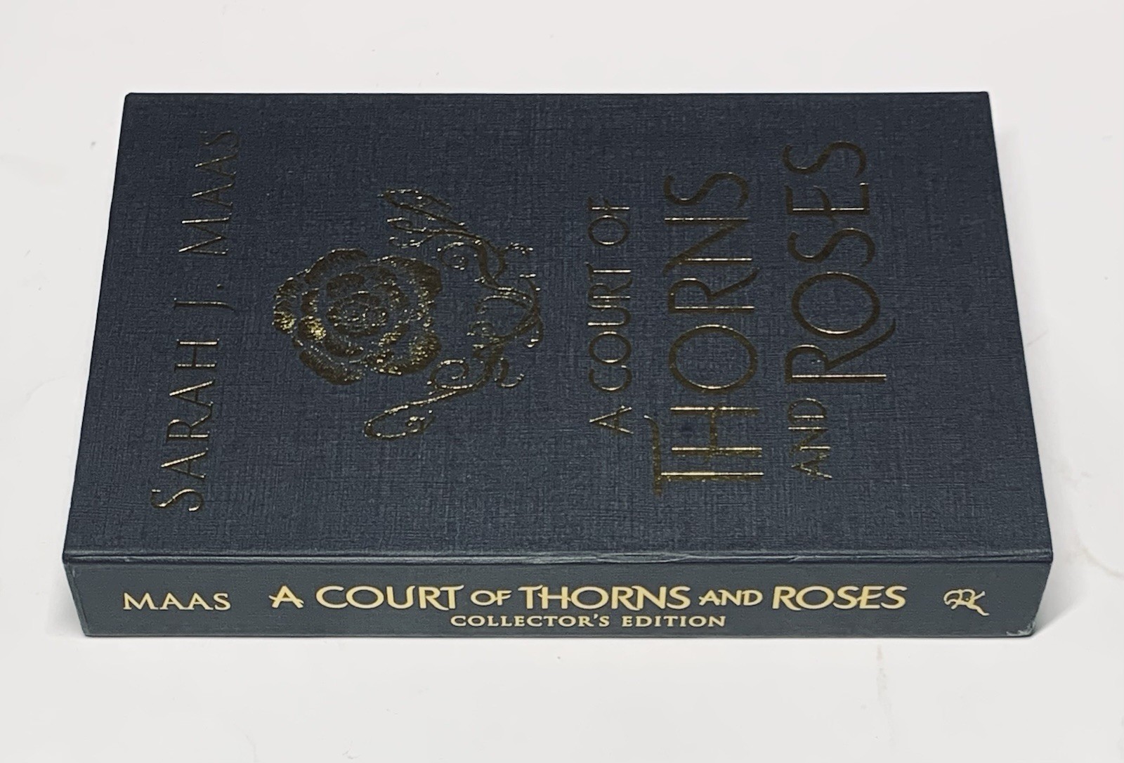 A Court of Thorns & Roses Collectors Edition Sarah J. Maas Slipcase Hardcover
