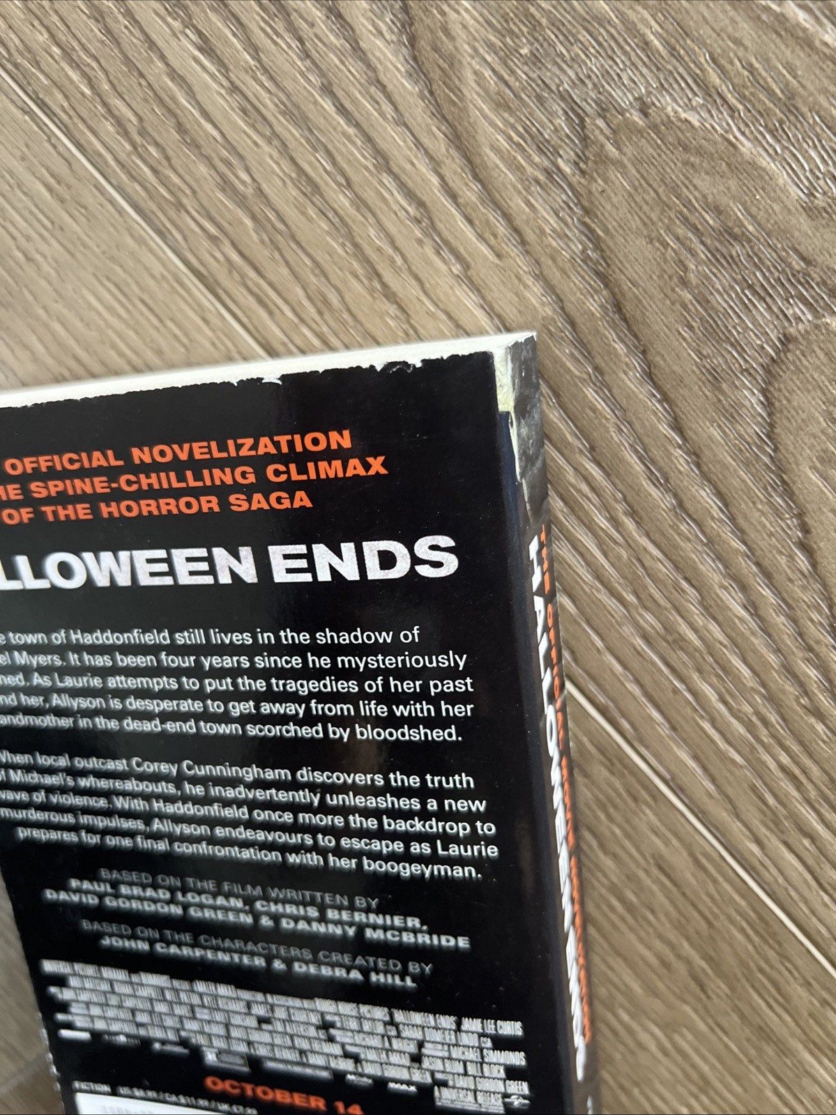 Halloween Ends Official Movie Novelization SC Titan Books 2022 Paul Brad Logan