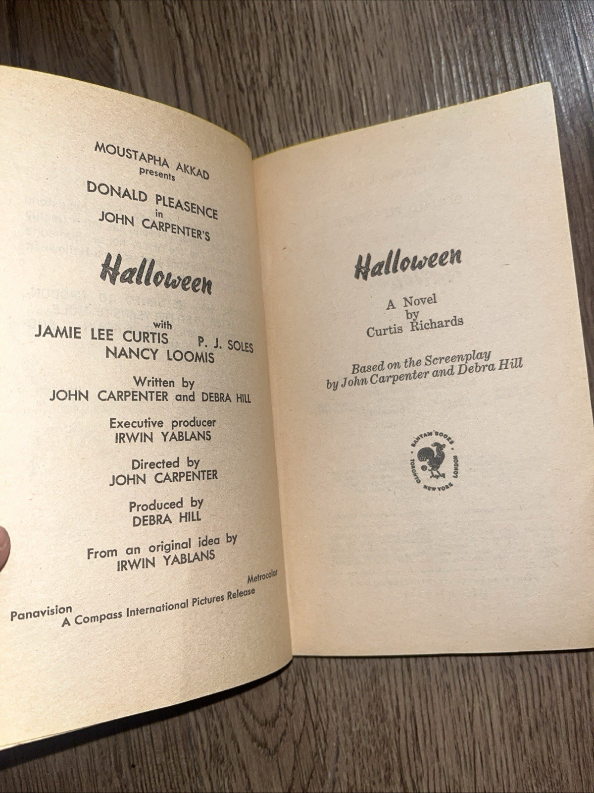 Halloween by Curtis Richards Paperback 1979 Bantam Books 6th Printing