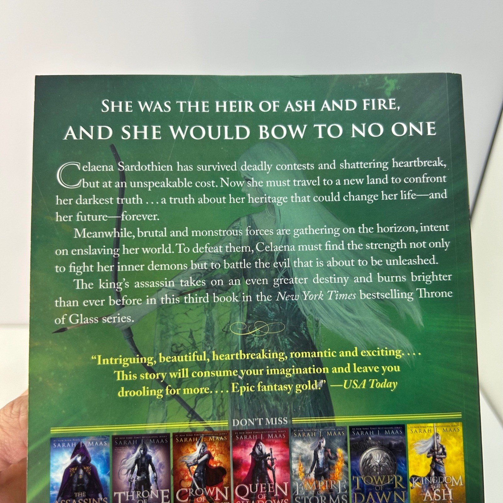 Heir of Fire by Sarah J. Maas Throne of Glass