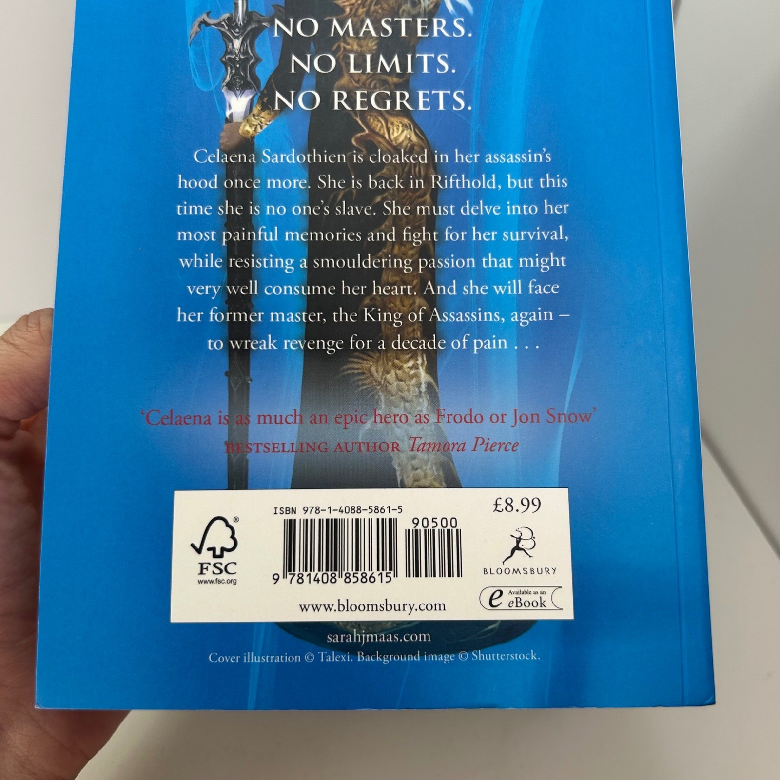 Queen of Shadows UK by Sarah J. Maas Throne of Glass