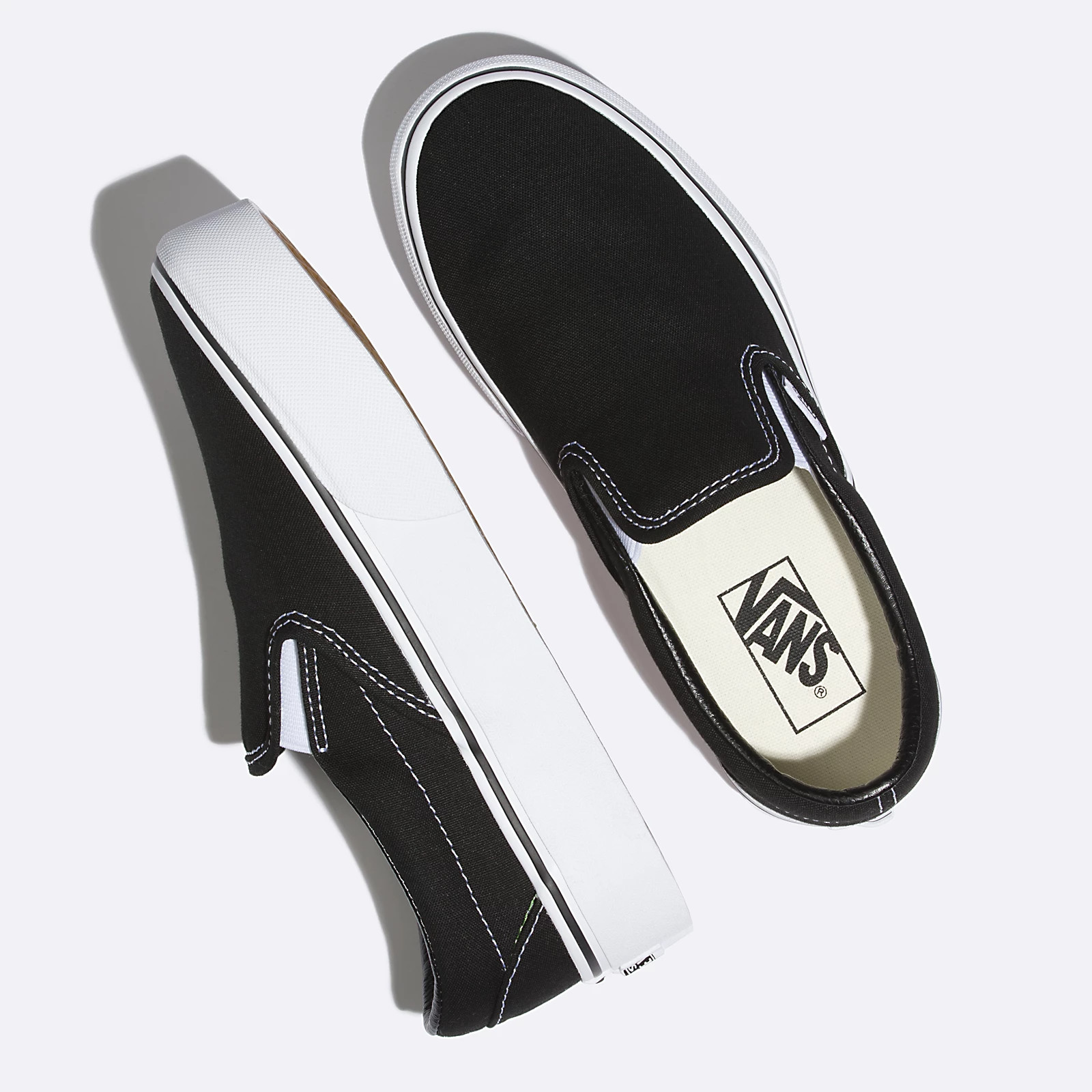Vans UA Classic Slip-On Platform Shoe Black VN00018EBLK