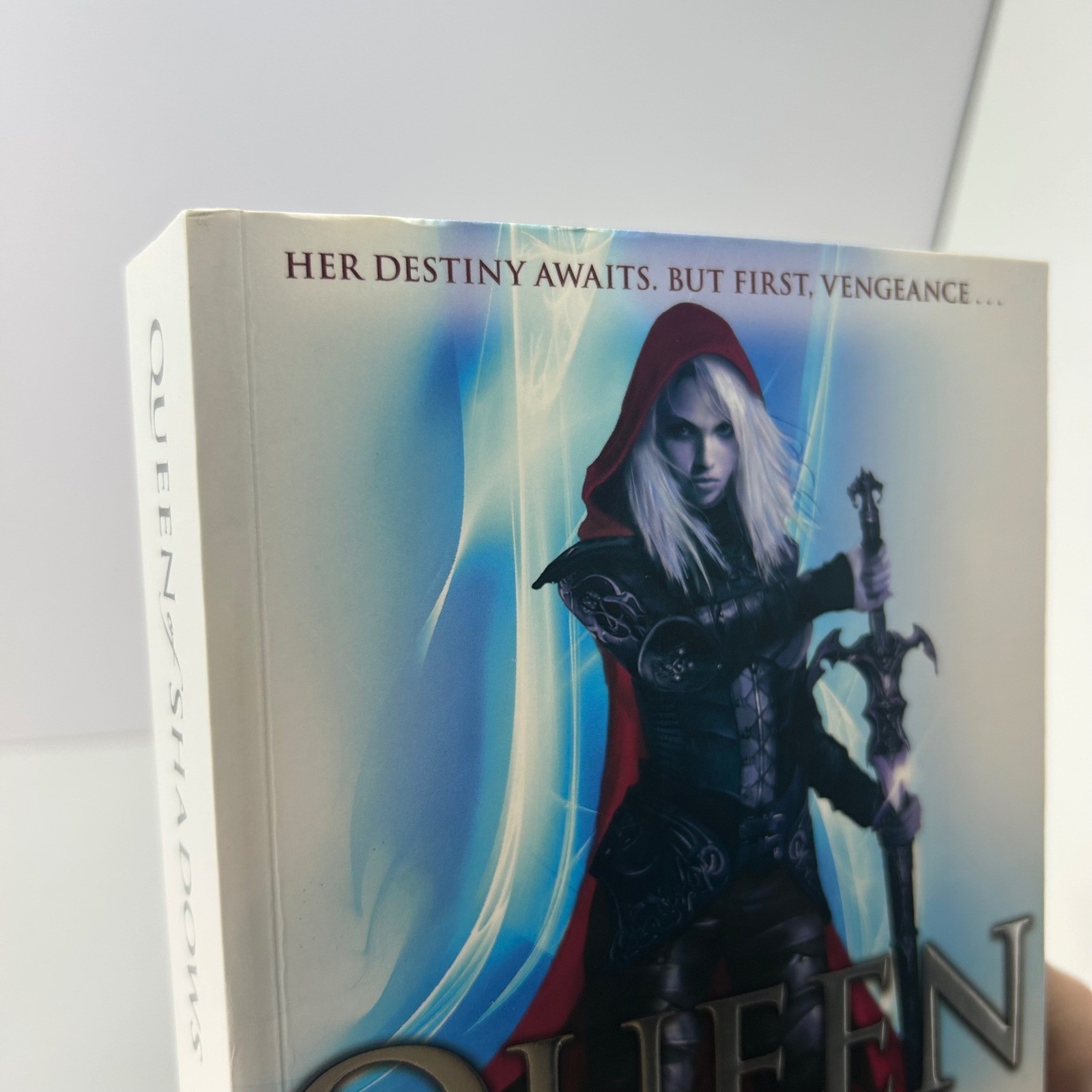 Queen of Shadows UK by Sarah J. Maas Throne of Glass