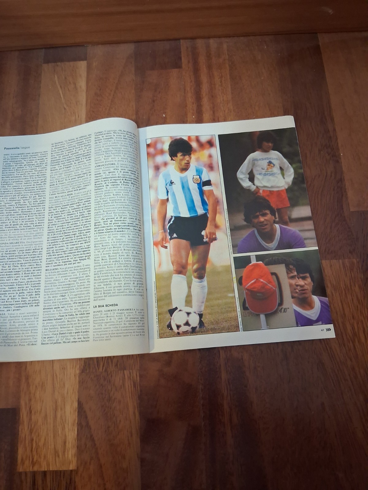 GUERIN SPORTIVO AUGUST 1982 SOCRATES, THE 1982-83 SERIE A + POSTER PASSARELLA!