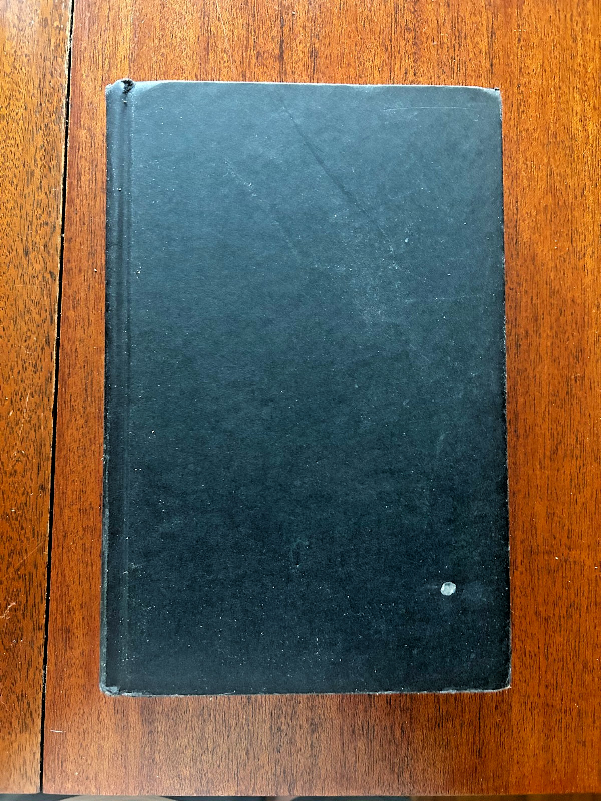 A Court of Wings and Ruin Sarah J. Maas Hardcover (2017) Good to Fair Condition
