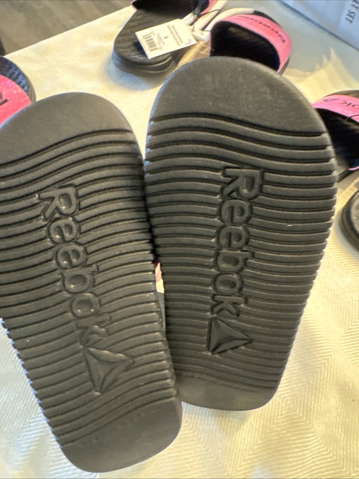 NWT Girls Dual Density Slip On Reebok Pink Black Slides Size 1