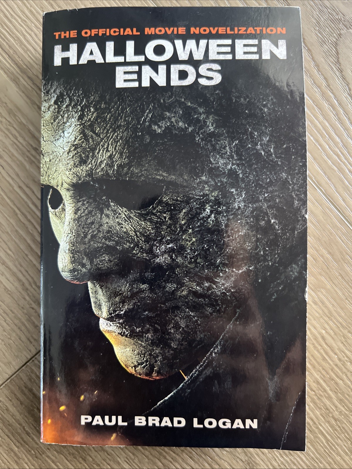 Halloween Ends Official Movie Novelization SC Titan Books 2022 Paul Brad Logan