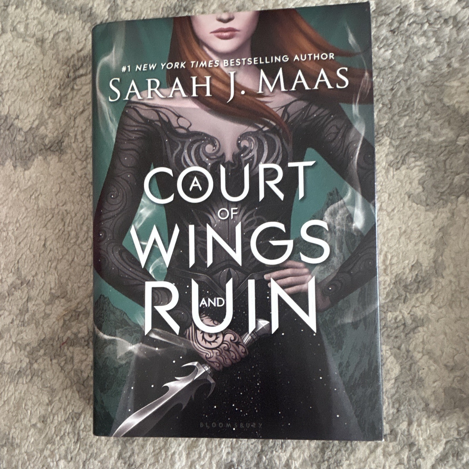 Sarah J. Maas A Court of Thorns and Roses Hardcover Box Set + Silver Flames