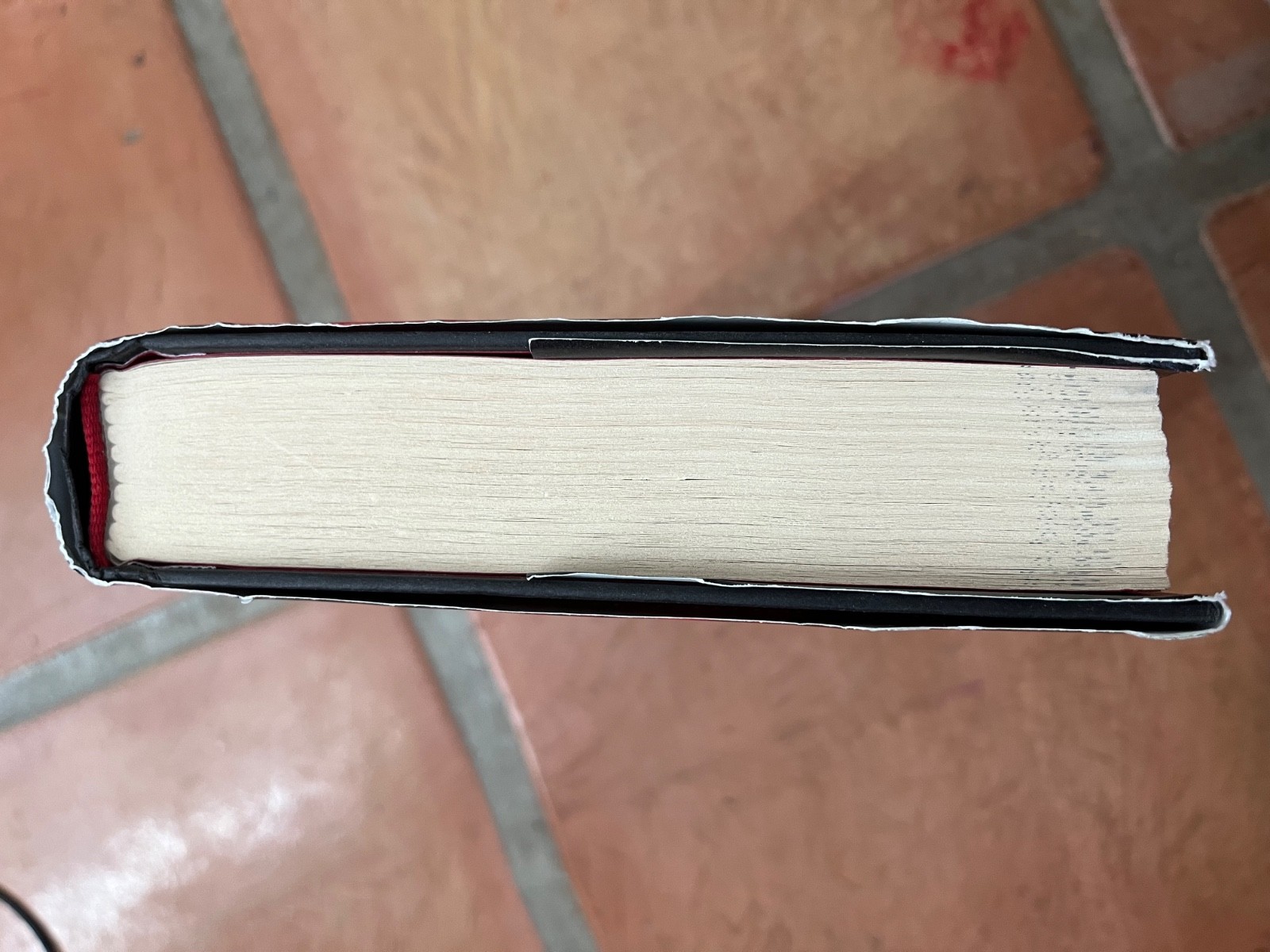 A Court of Thorns and Roses Original Cover 1st Edition Hardcover Sarah J Maas