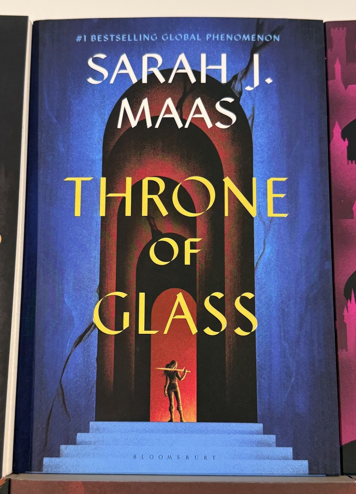 THRONE OF GLASS Series – Lot of 8 Paperback Books – Sarah J. Maas Published 2023