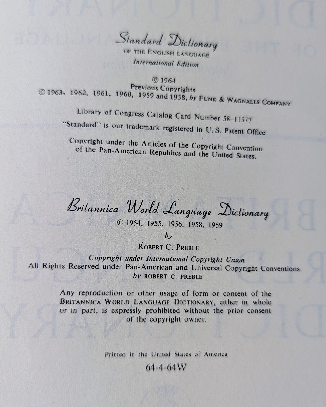 1964 Britannica World Language International Edition Funk Standard Dictionary