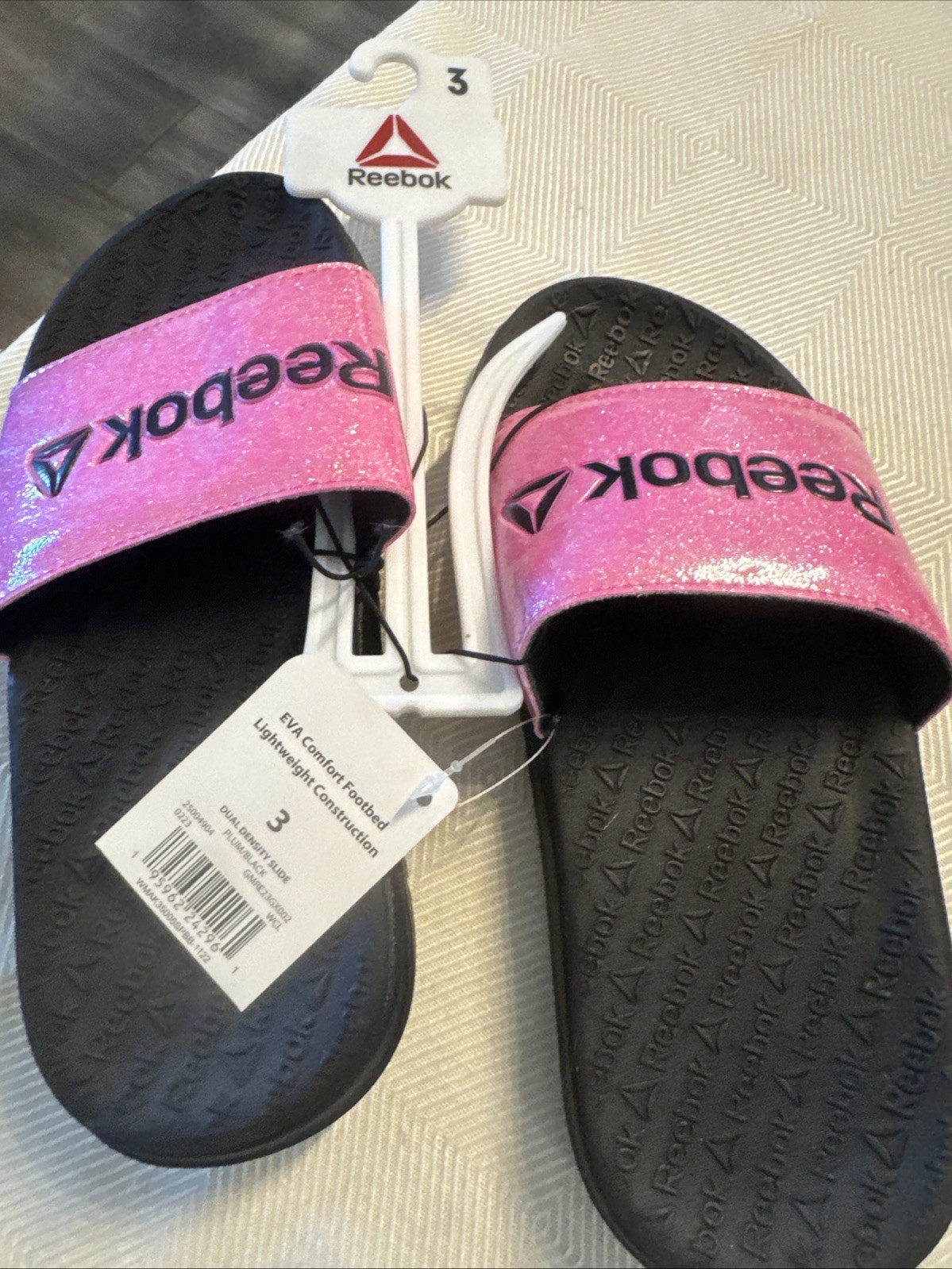 NWT Girls Dual Density Slip On Reebok Pink Black Slides Size 3