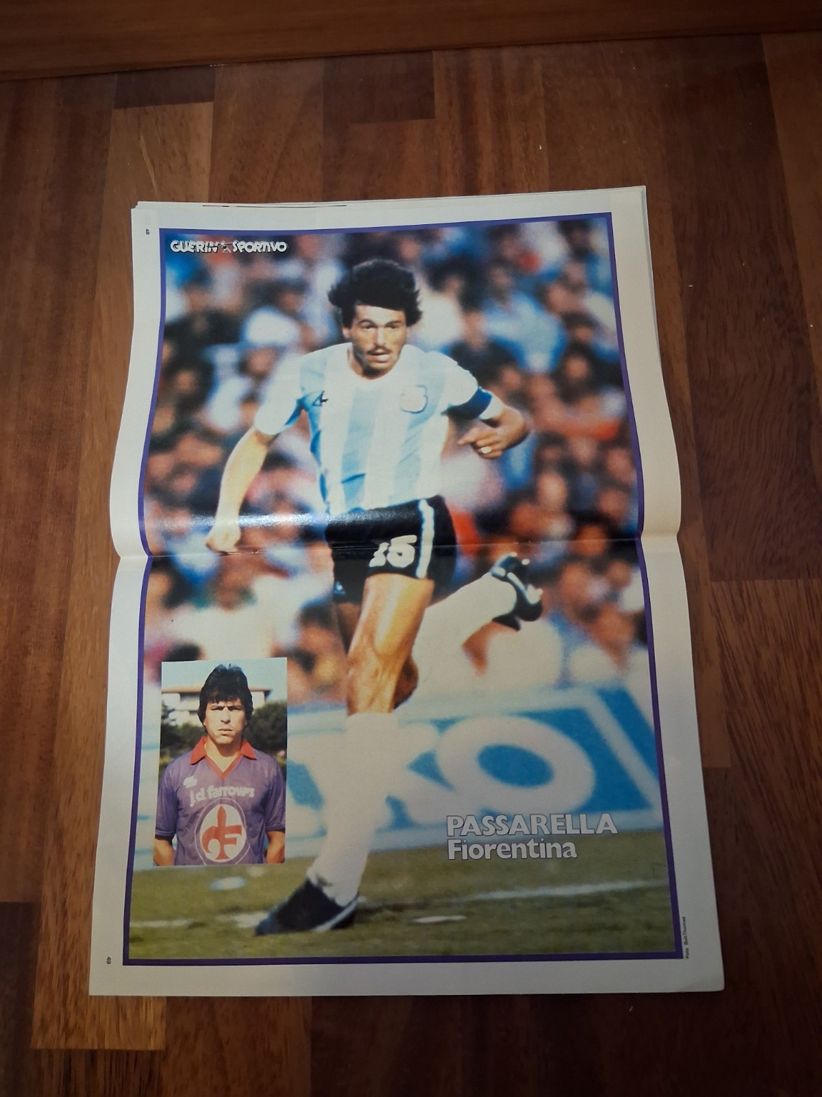 GUERIN SPORTIVO AUGUST 1982 SOCRATES, THE 1982-83 SERIE A + POSTER PASSARELLA!