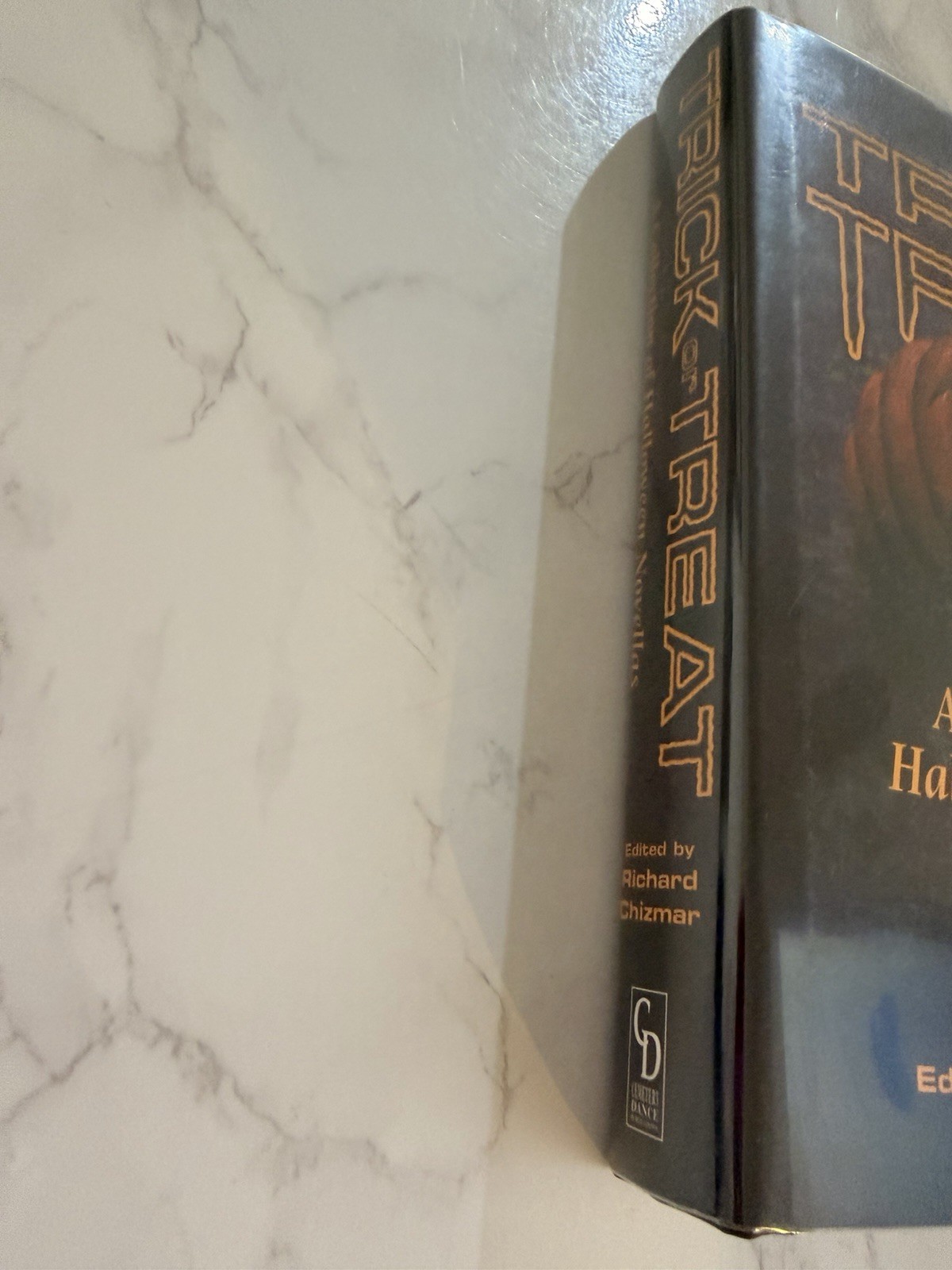 TRICK OR TREAT HALLOWEEN NOVELLAS 1ST HC CEMETERY DANCE CHIZMAR HORROR
