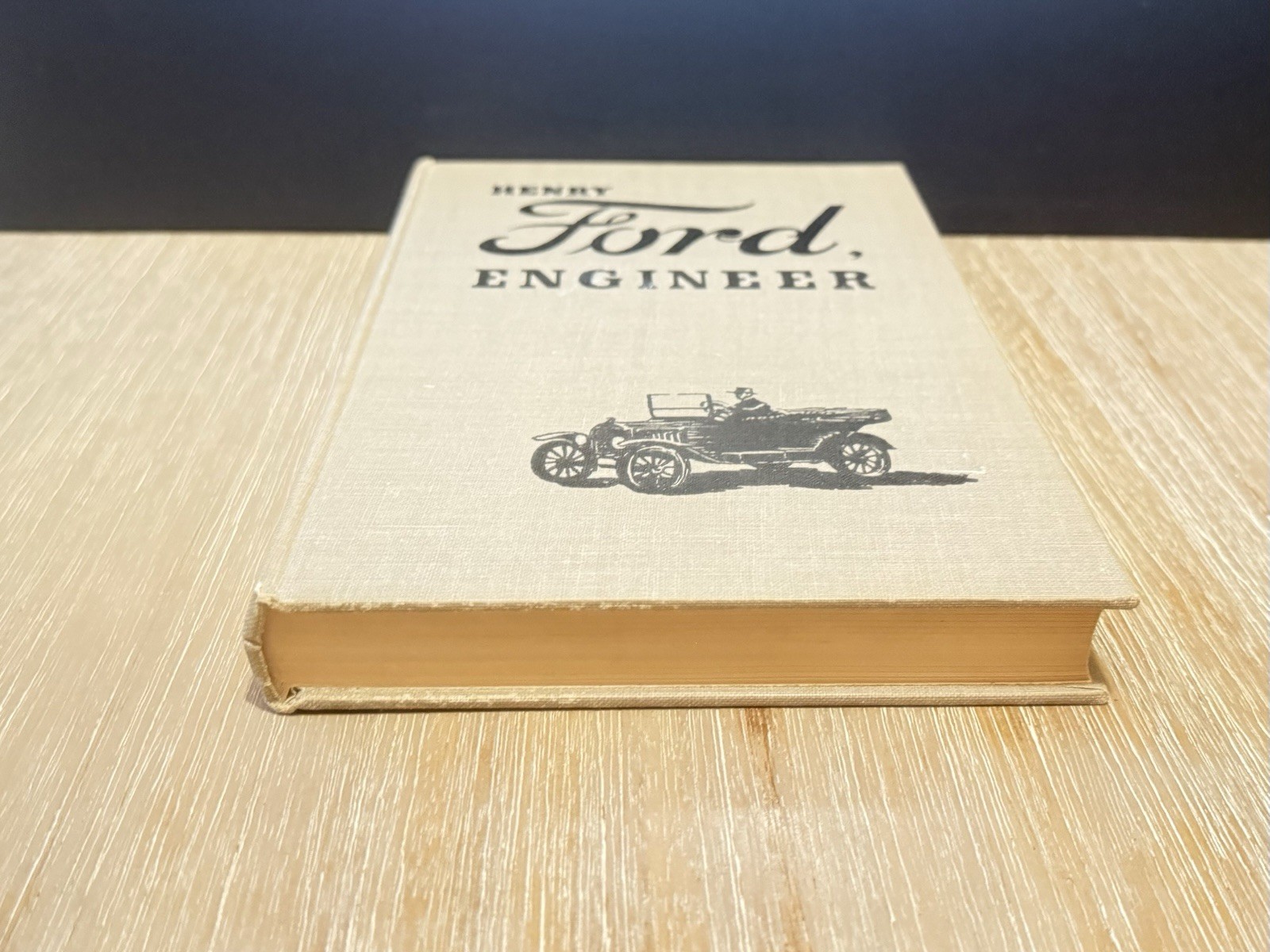 Henry Ford Engineer by Louis Albright Neyhart 1950 Hardcover / DJ