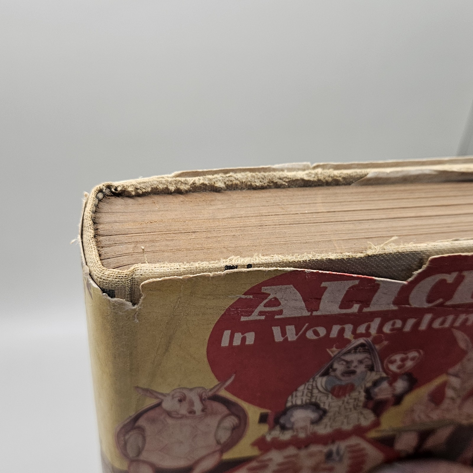 Alice In Wonderland Hardcover Book With DJ World Publishing 1940s