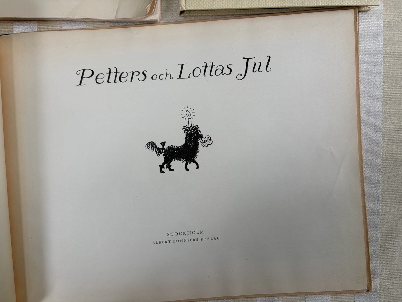 Lot 3 Sweden Books Good Food Cookbook + Carl Larsson Paintings & Petters Vtg