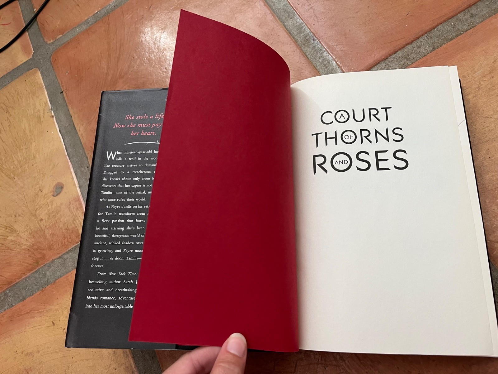 A Court of Thorns and Roses Original Cover 1st Edition Hardcover Sarah J Maas