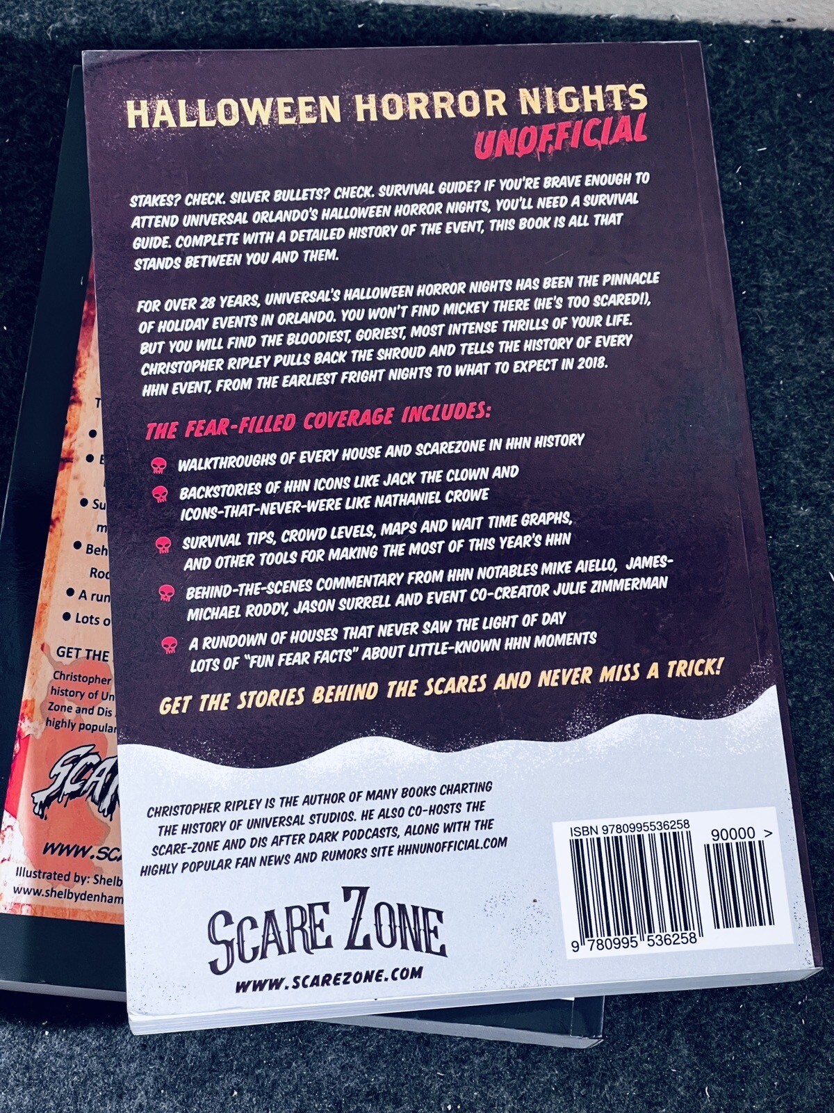 Christopher Ripley HALLOWEEN HORROR NIGHTS Unofficial Story Guide 2016/2017/2018